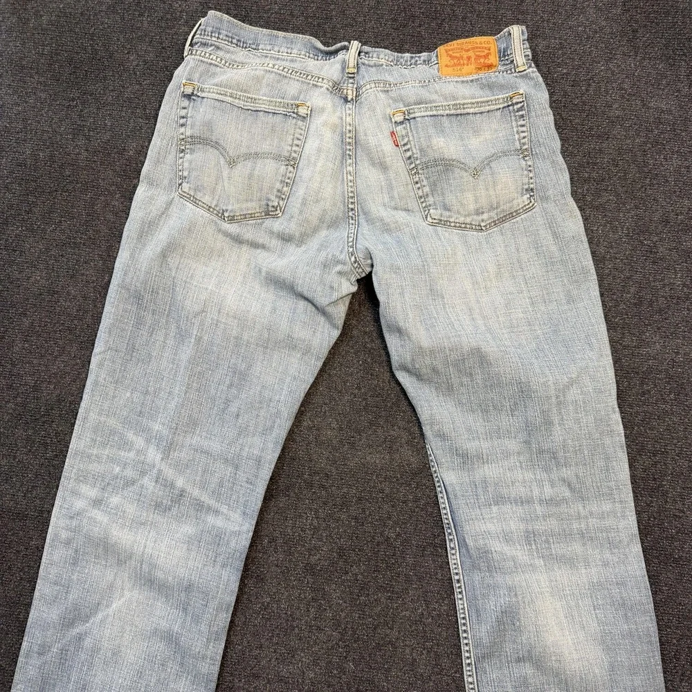 Levis levis 514